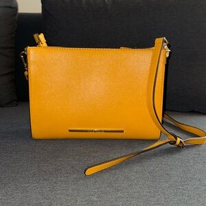 Mustard Steve Madden bag